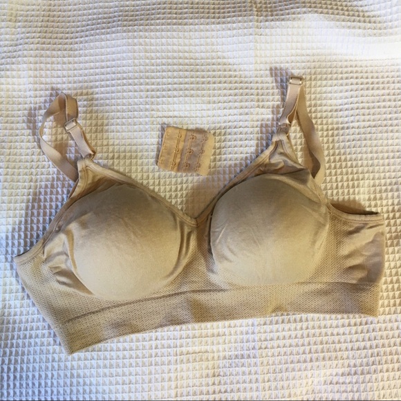 NWOT Wirefree Comfort Nursing Seamless Bra - Natural - Picture 8 of 13
